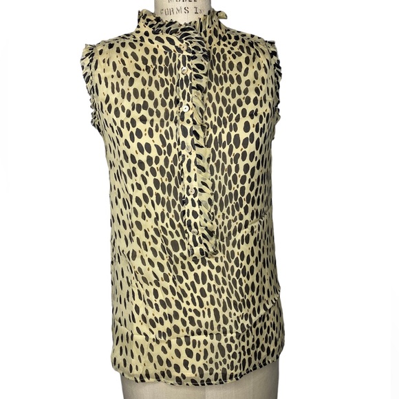 J Crew sleeveless ruffle animal print top 100% silk - Picture 1 of 4